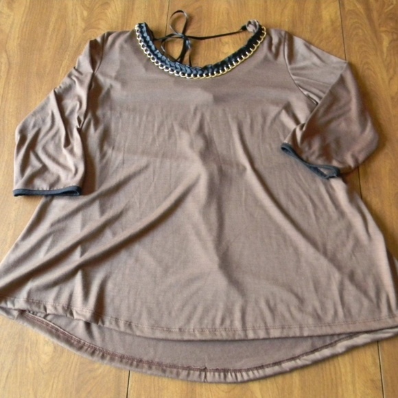 My Lil Bump Maternity Small Brown Gold Shirt NWT - Picture 1 of 2